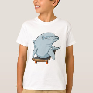 Camiseta Golfinho como Patinador com skate