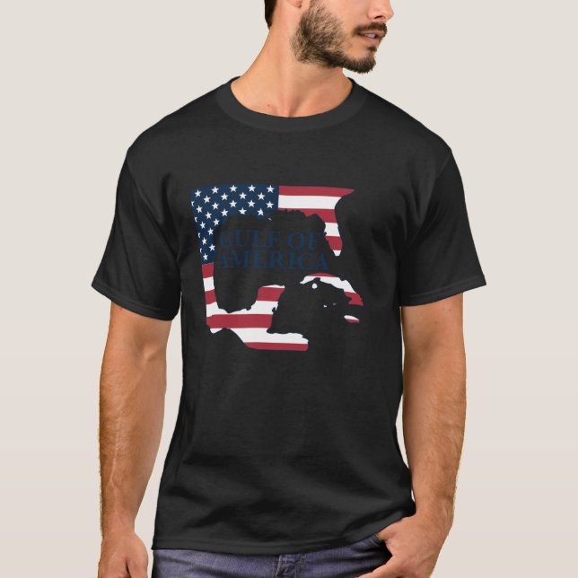 Camiseta Golfo Dos EUA Mapa Patriótico Americano Flag Gu (Frente)