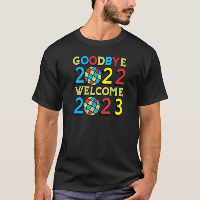 Camiseta Goodbye 2022 Welcome 2023 Disco Balls (Frente)