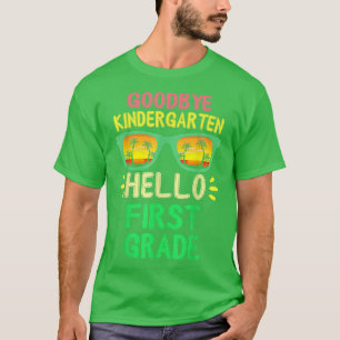Camiseta Goodbye Kindergarten Classe de 2034 2022 Formando 