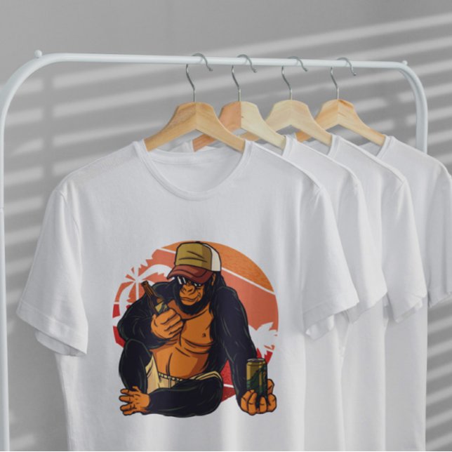 Camiseta Gorilla Bebendo Beer (Criador carregado)