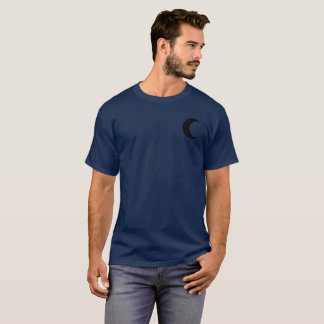Camiseta Gótica 'Nascido um Lobo Criado pela Noite