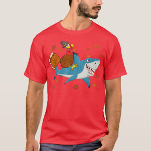 Camiseta Graças À Turquia A Viajar Com Tubarão Engraçado To