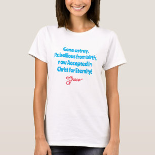 Camiseta Grace Christian Cote com Tipografia Azul e Vermelh