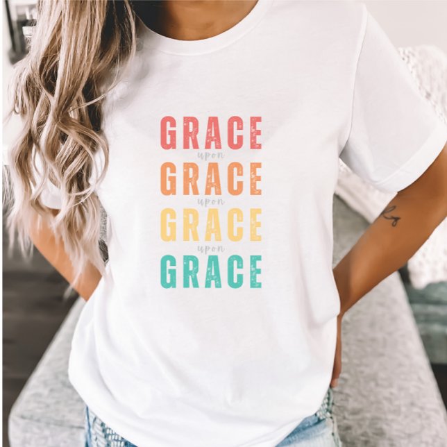 Camiseta Grace Sobre Grace Christian Faith Womens (Criador carregado)
