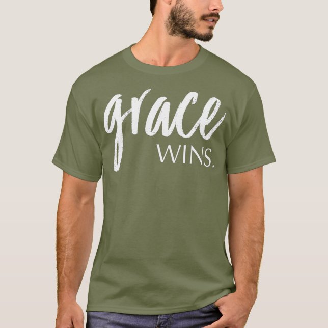 Camiseta Grace Wins Christian Roupa (Frente)