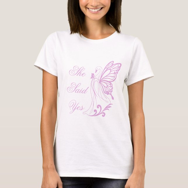 Camiseta Graceful swan with butterfly wings (Frente)