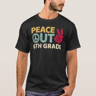 Camiseta Graduação Do 6 Da Peace Out No Dia Passado Da Esco