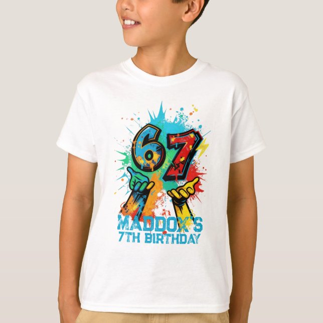 Camiseta Graffiti 6-7 Birthday T-shirt Six Seven (Frente)