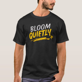 Camiseta Gráfica Bloom Quietly – Crescimento & Gra
