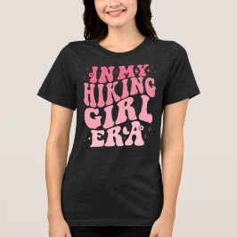 Camiseta Gráfica Boho Pink Hiking Vibes Era