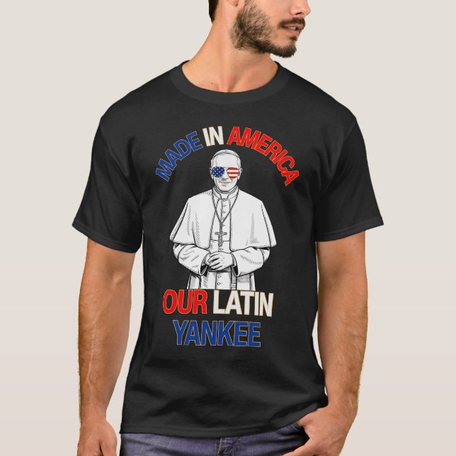 Camiseta Gráfica de Celebração do Papa Leão XIV (Frente)