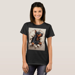 Camiseta Gráfica Doberman Pinscher Papel Rasgado