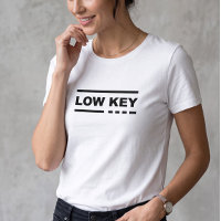 Camiseta Gráfica Minimalista de Baixo Nível | Limp