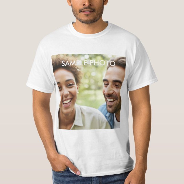 Camiseta Gráfica Personalizada com Retrato Persona (Frente)