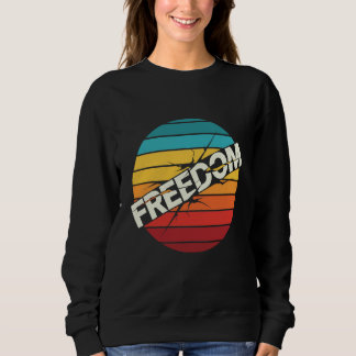 Camiseta Gráfica Retro Liberdade – Tipografia Vint