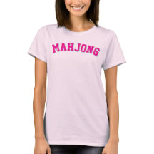 Camiseta Gráfica Rosa Preppy Varsity de Mahjong