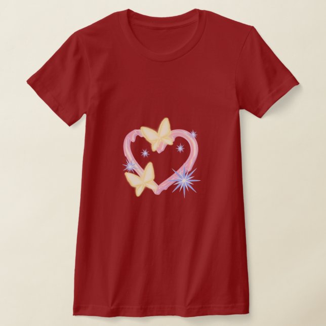 Camiseta Gráfica Sonhadora de Borboleta & Coração (Postura )