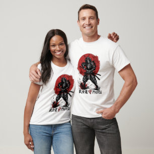 Camiseta Gráfica Vibrante do Sol com Armadura de S