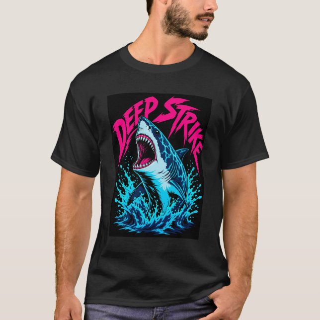 Camiseta Gráfico ADOM Deep Strike Shark (Frente)