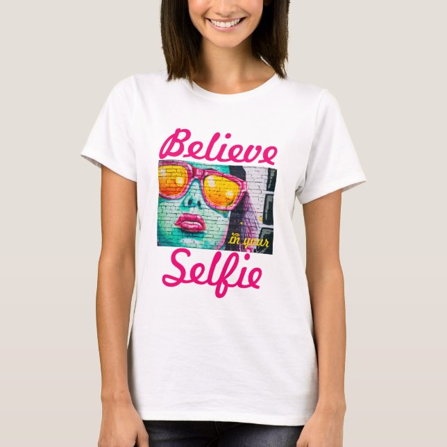 Camiseta Grafite acredita na sua saia selfie (Frente)