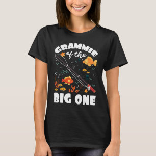 Camiseta Grammie Do Grande Tema De Pesca De Um Aniversário,