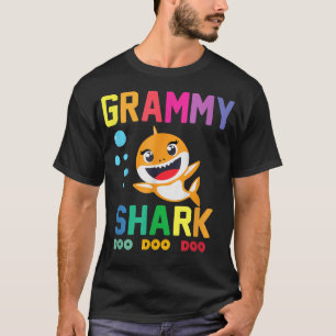 Camiseta Grammy Shark Shark Lover Family Mthers Da