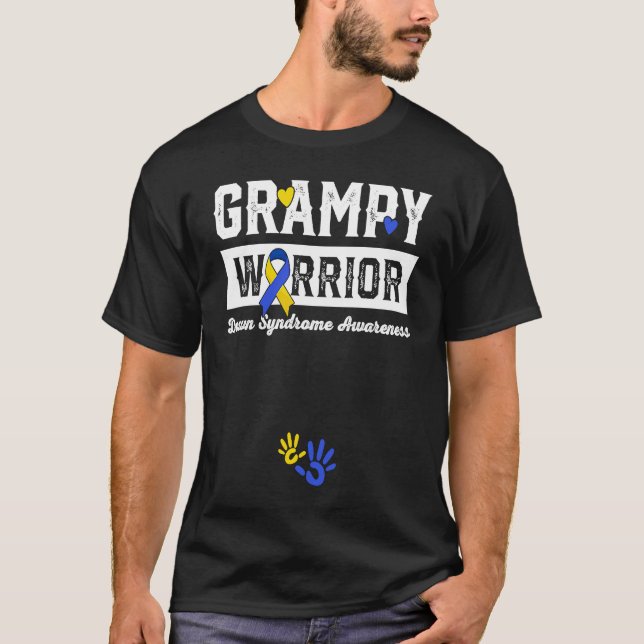 Camiseta Grampy Warrior Down Syndrome Awareness Family (Frente)