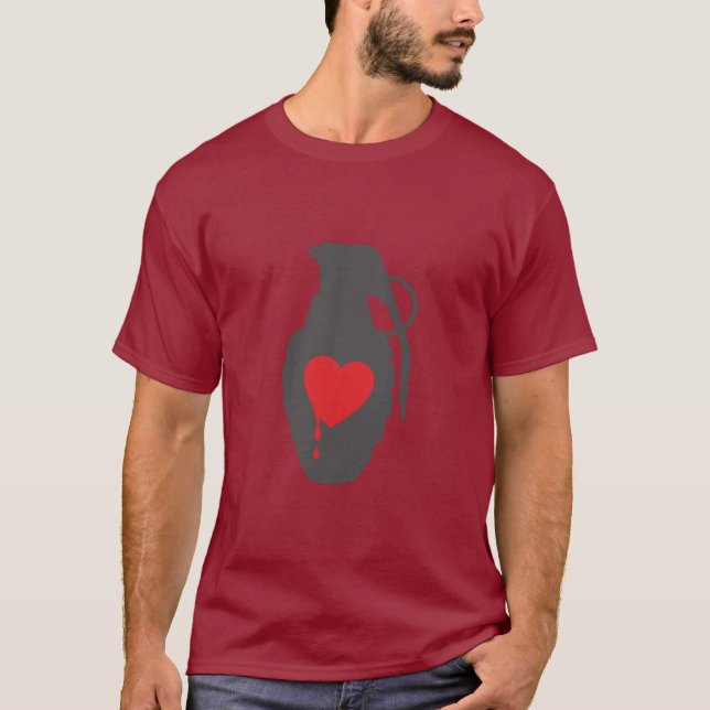 Camiseta Granada do amor - o amor é um campo de batalha (Frente)