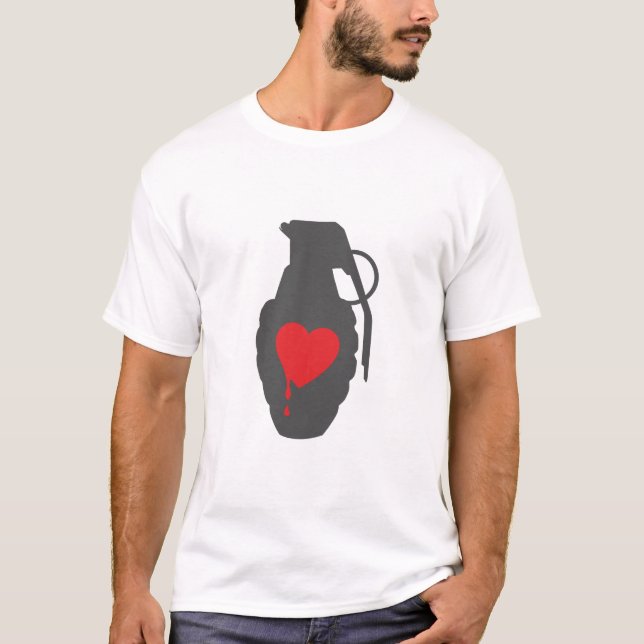 Camiseta Granada do amor - o amor é um campo de batalha (Frente)