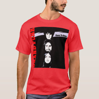 Camiseta Grand Funk Railroad mais próximo ao Home 2