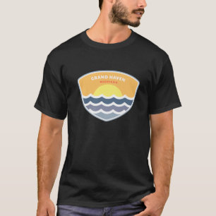 Camiseta Grand Haven Michigan MI Vacinação Sunset Souvenir