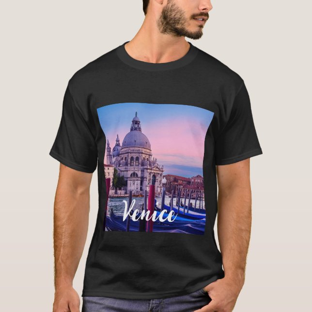 Camiseta Grande Canal com gondolas e igreja em Veneza (Frente)
