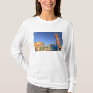 Camiseta Grande Estátua de Vidro e Torre do Sino, Itália
