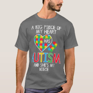Camiseta Grande Pedaço Do Meu Coração Tem Autismo Conhecime