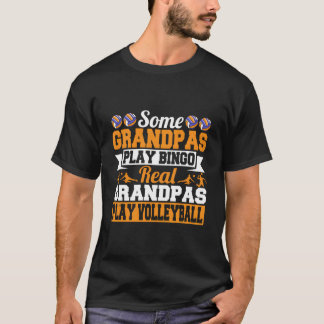Camiseta Grandfather Old Guy Real Grandpas Play Volleyball 