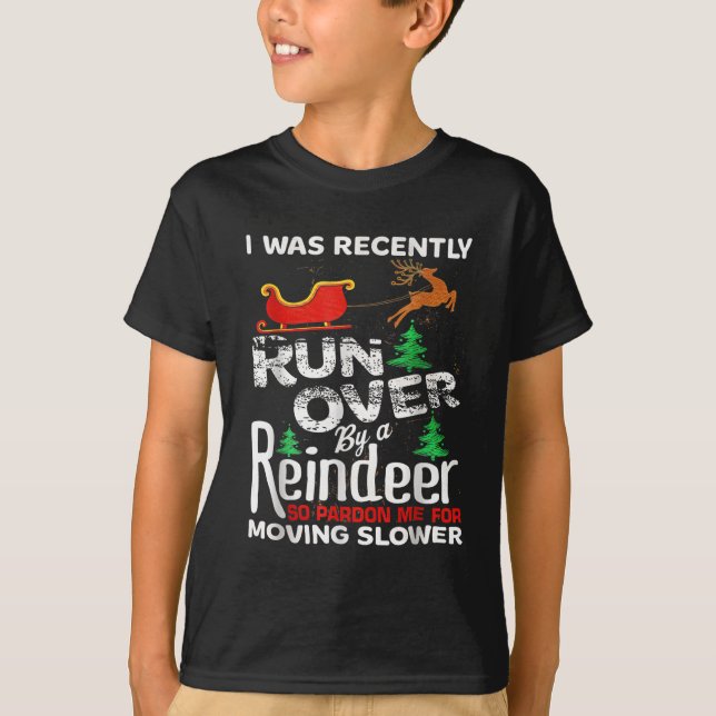 Camiseta Grandma Got Run Over By A Reindeer Christmas So Pa (Frente)
