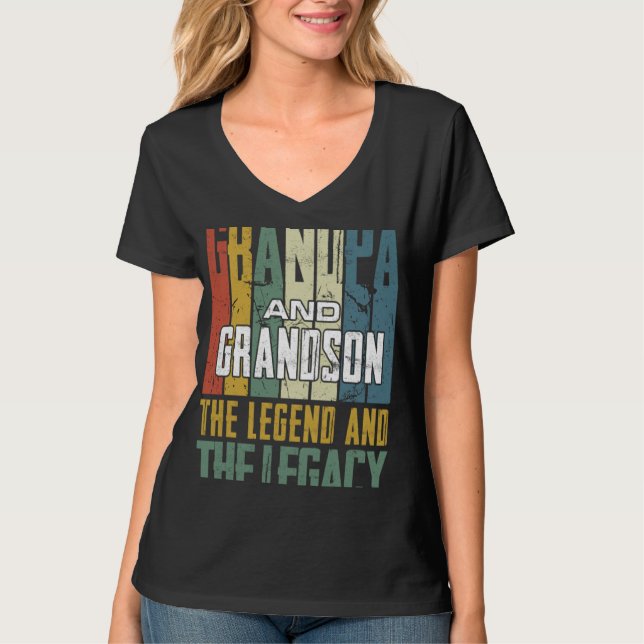 Camiseta Grandpa And Grandson The Legend And The Legacy Vin (Frente)