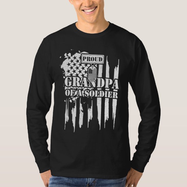 Camiseta Grandpa Proud Grandpa Of A Soldier  Veteran Saying (Frente)