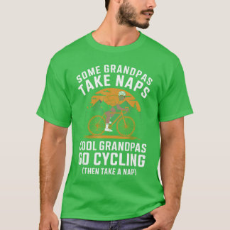 Camiseta Grandpas Go Cycling Funny Cyclist Grandpa Fathers 