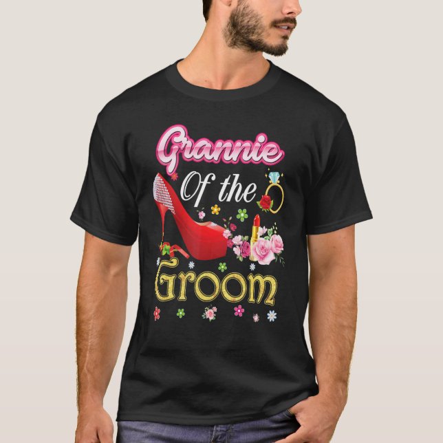 Camiseta Grannie Of The Groom Happy Wedding Flower Pink Sho (Frente)