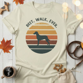 Camiseta Grático Retro da Raça do Cachorro ao Pôr do Sol —