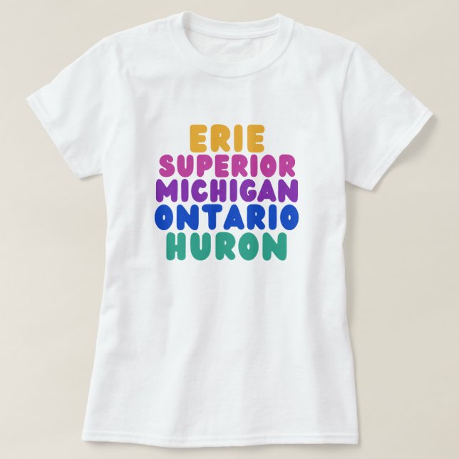 Camiseta Great Lakes com Texto Arco-Íris (Frente do Design)