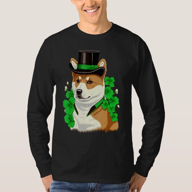 Camiseta Green Akita Inu shamrock on St Patricks Day Akita  (Frente)