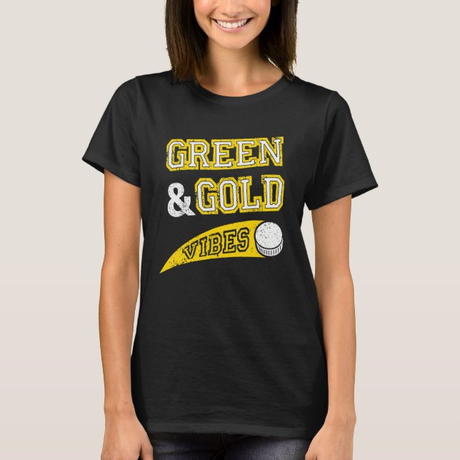 Camiseta Green & Gold Vibes Hockey Team Fan (Frente)