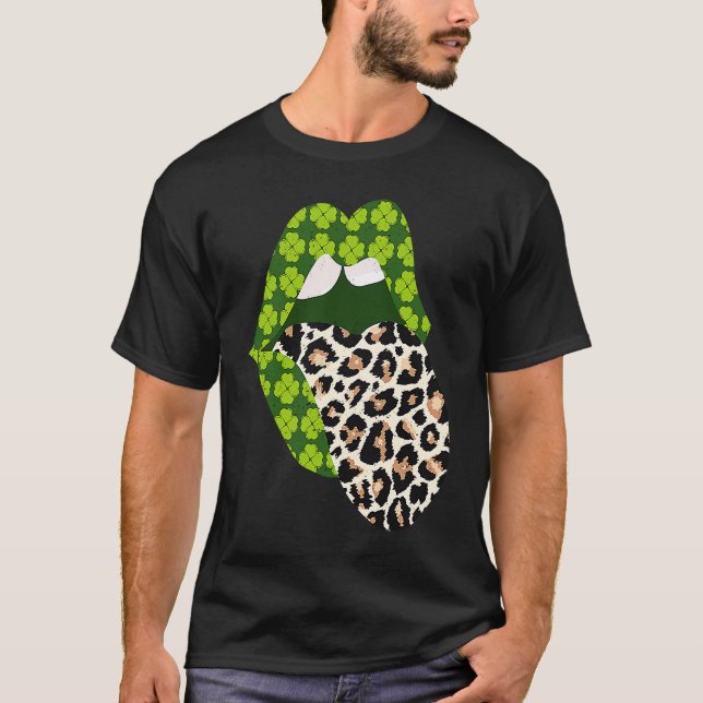 Camiseta Green Lips Leopard Print Tongue Out St Patricks Da (Frente)