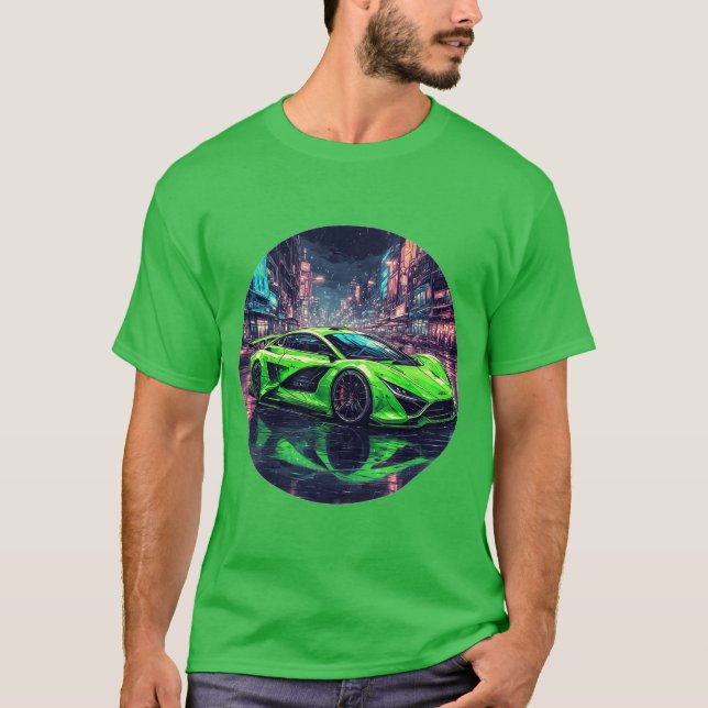 Camiseta Green Sports Car na Rainy Neon Street (Frente)