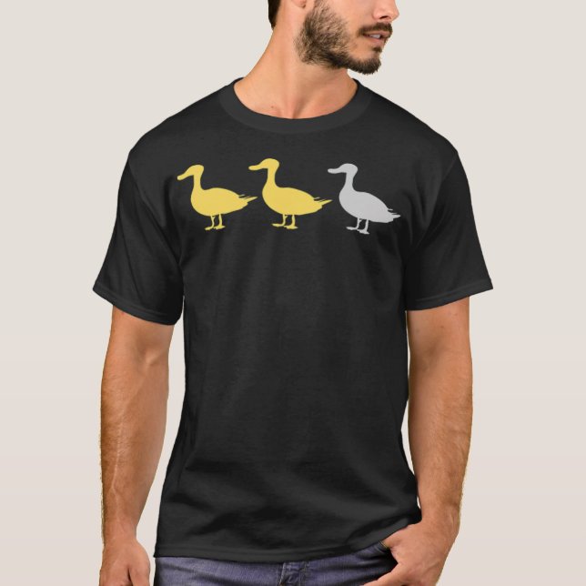 Camiseta Grey pet a woman cannot  (Frente)