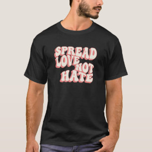 Camiseta Groovad Spread Love Not Hate
