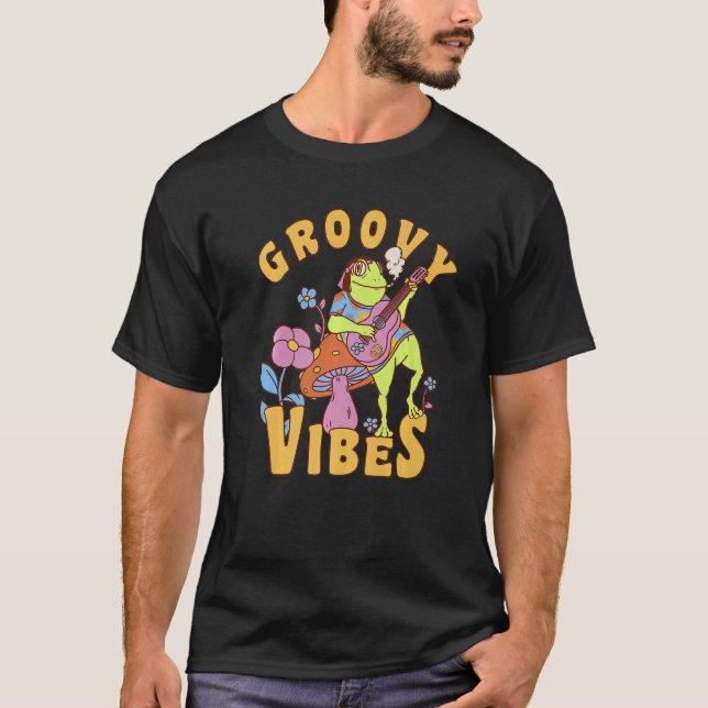 Camiseta Grooves Retro Sapo Tocando Violão Cogumelo Fl (Frente)